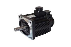 150-milimetrski servo motor s prirobnico se lahko uporablja z različnimi servo pogonom